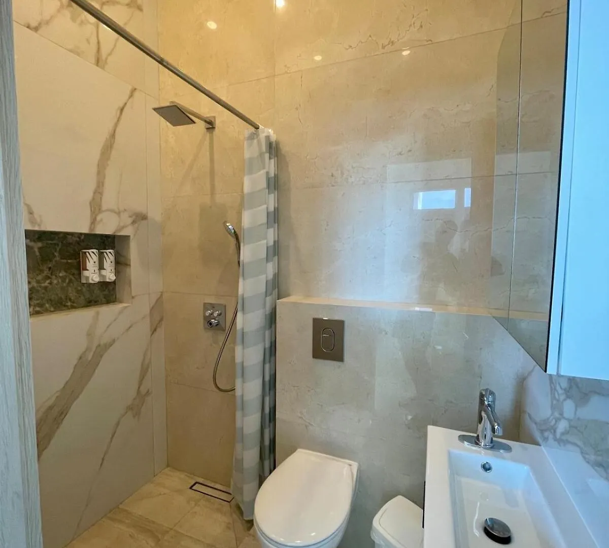 Apartament Birds Nest Noord
